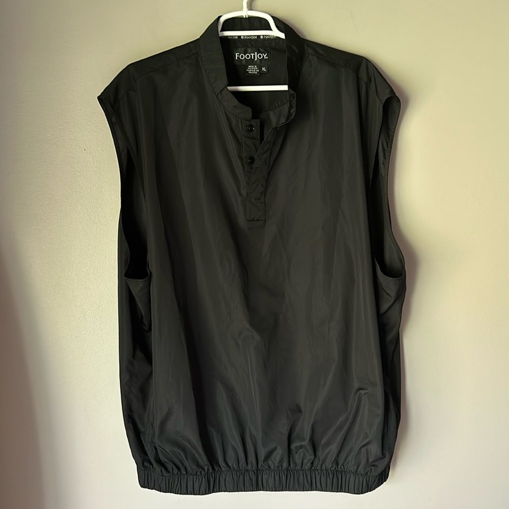 FOOTJOY Men’s Black Golf Windbreaker Vest